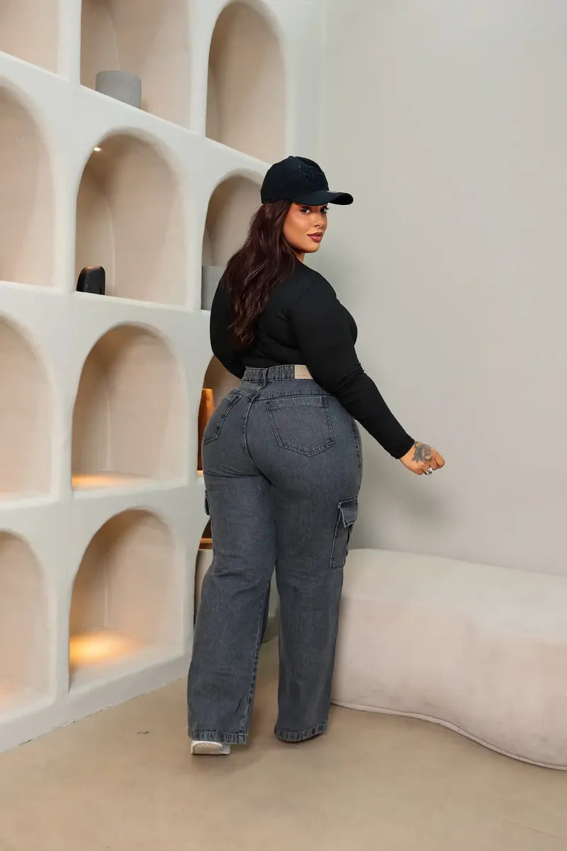 Calça Jeans Wide Leg Cargo Plus Size Cintura Alta