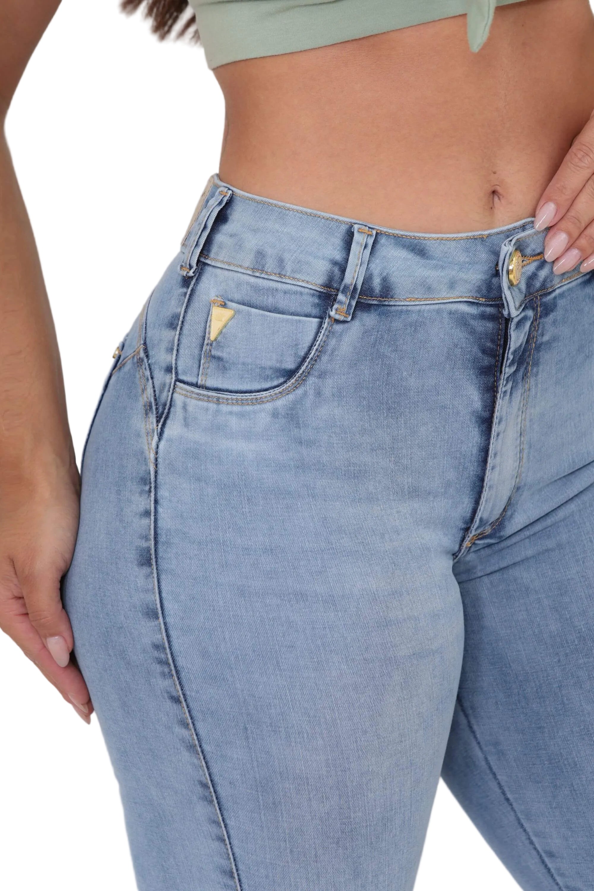 Calça Jeans Feminina Flare Hot Pants Azul Claro