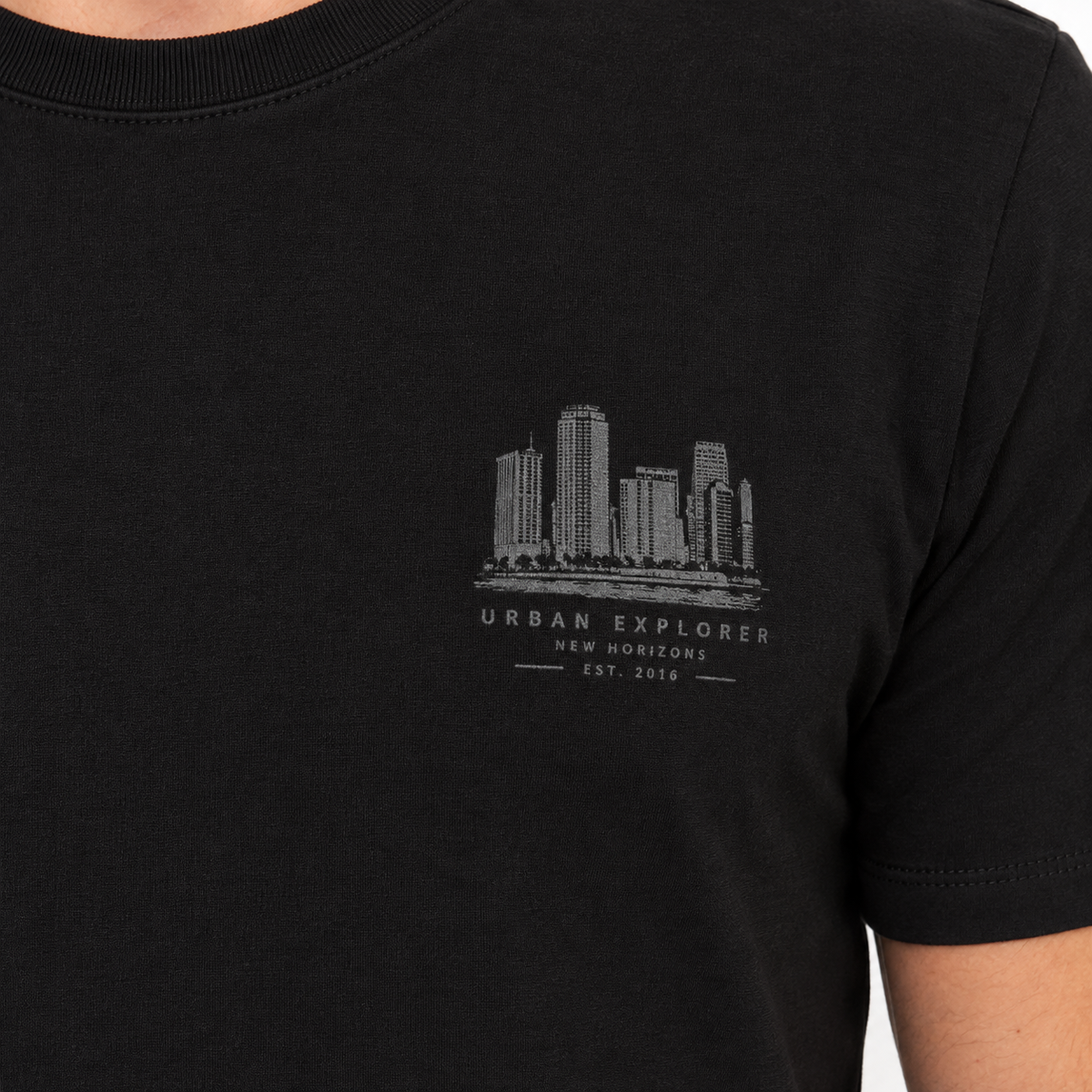 Camiseta Masculina Preta Estampada Manga Curta Casual